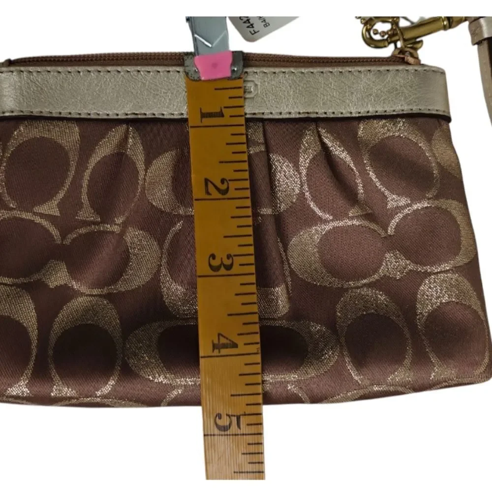 NWT Coach Brown Wristlet Clutch Purse